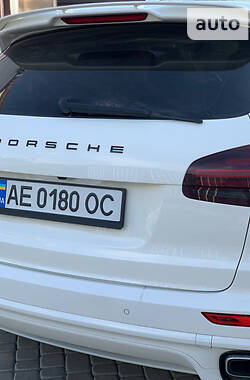Внедорожник / Кроссовер Porsche Cayenne 2011 в Днепре