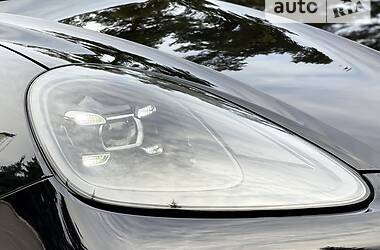 Внедорожник / Кроссовер Porsche Cayenne 2020 в 