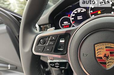 Внедорожник / Кроссовер Porsche Cayenne 2020 в 