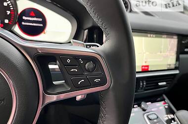Внедорожник / Кроссовер Porsche Cayenne 2020 в 