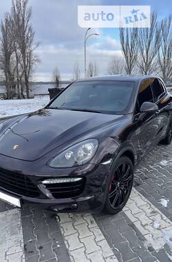 Внедорожник / Кроссовер Porsche Cayenne 2012 в Днепре