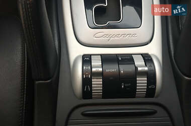 Внедорожник / Кроссовер Porsche Cayenne 2008 в 