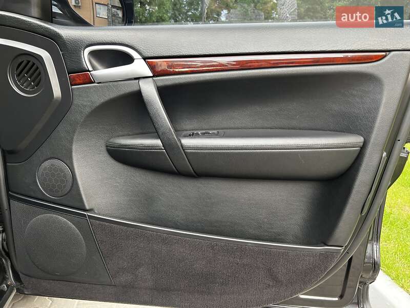 Позашляховик / Кросовер Porsche Cayenne 2007 в Хмельницькому фото 31 Позашляховик / Кросовер Porsche Cayenne 2007 в Хмельницькому