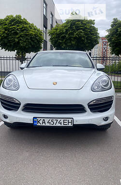 Внедорожник / Кроссовер Porsche Cayenne 2014 в Броварах