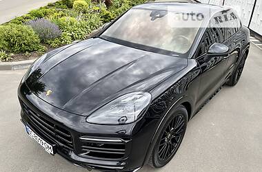 Внедорожник / Кроссовер Porsche Cayenne 2019 в 