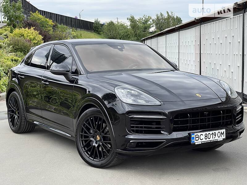 Внедорожник / Кроссовер Porsche Cayenne 2019 в 