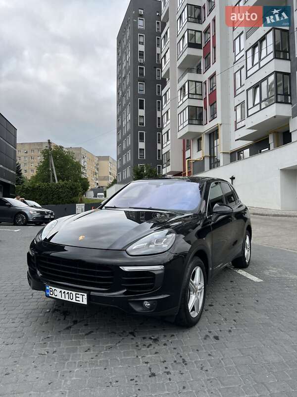 Porsche Cayenne 2015