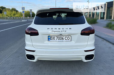 Позашляховик / Кросовер Porsche Cayenne 2010 в Хмельницькому