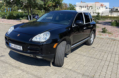 Внедорожник / Кроссовер Porsche Cayenne 2004 в Одессе