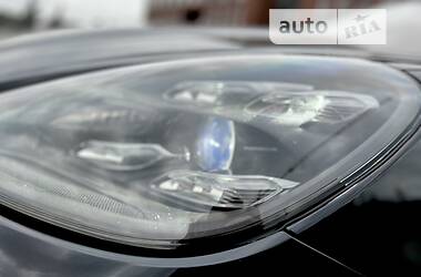 Внедорожник / Кроссовер Porsche Cayenne 2021 в 