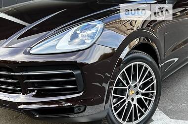 Внедорожник / Кроссовер Porsche Cayenne 2022 в Киеве