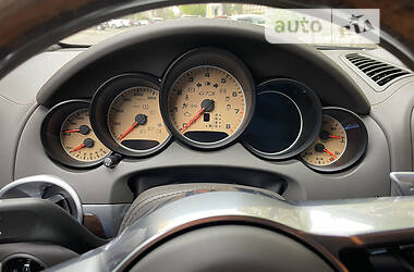 Позашляховик / Кросовер Porsche Cayenne 2015 в Одесі