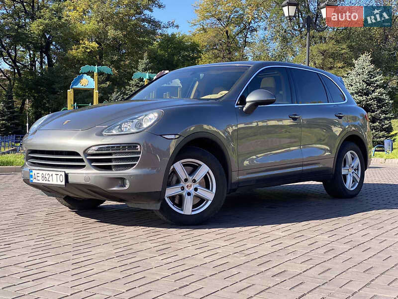 Porsche Cayenne 2012
