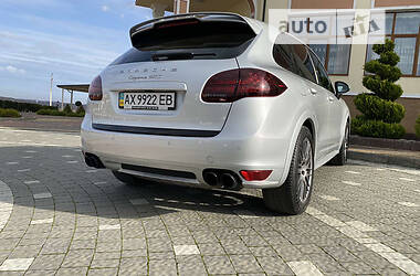 Внедорожник / Кроссовер Porsche Cayenne 2013 в Львове