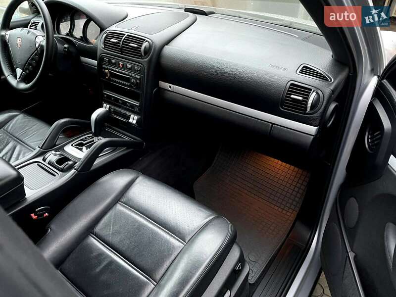 Позашляховик / Кросовер Porsche Cayenne 2007 в Черкасах