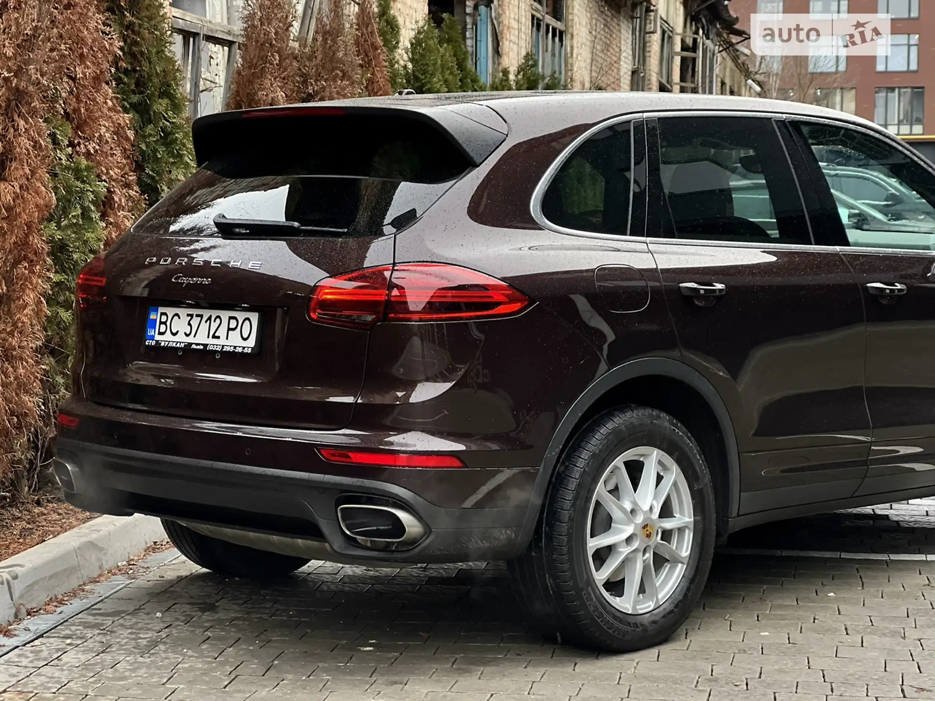 2017 Porsche Cayenne - мініатюра 9