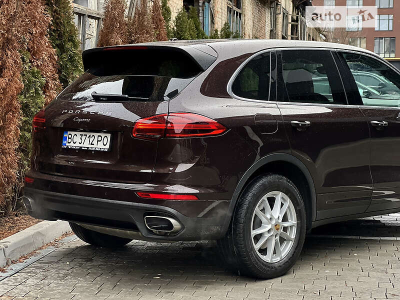 Внедорожник / Кроссовер Porsche Cayenne 2017 в Львове фото 9 Внедорожник / Кроссовер Porsche Cayenne 2017 в Львове