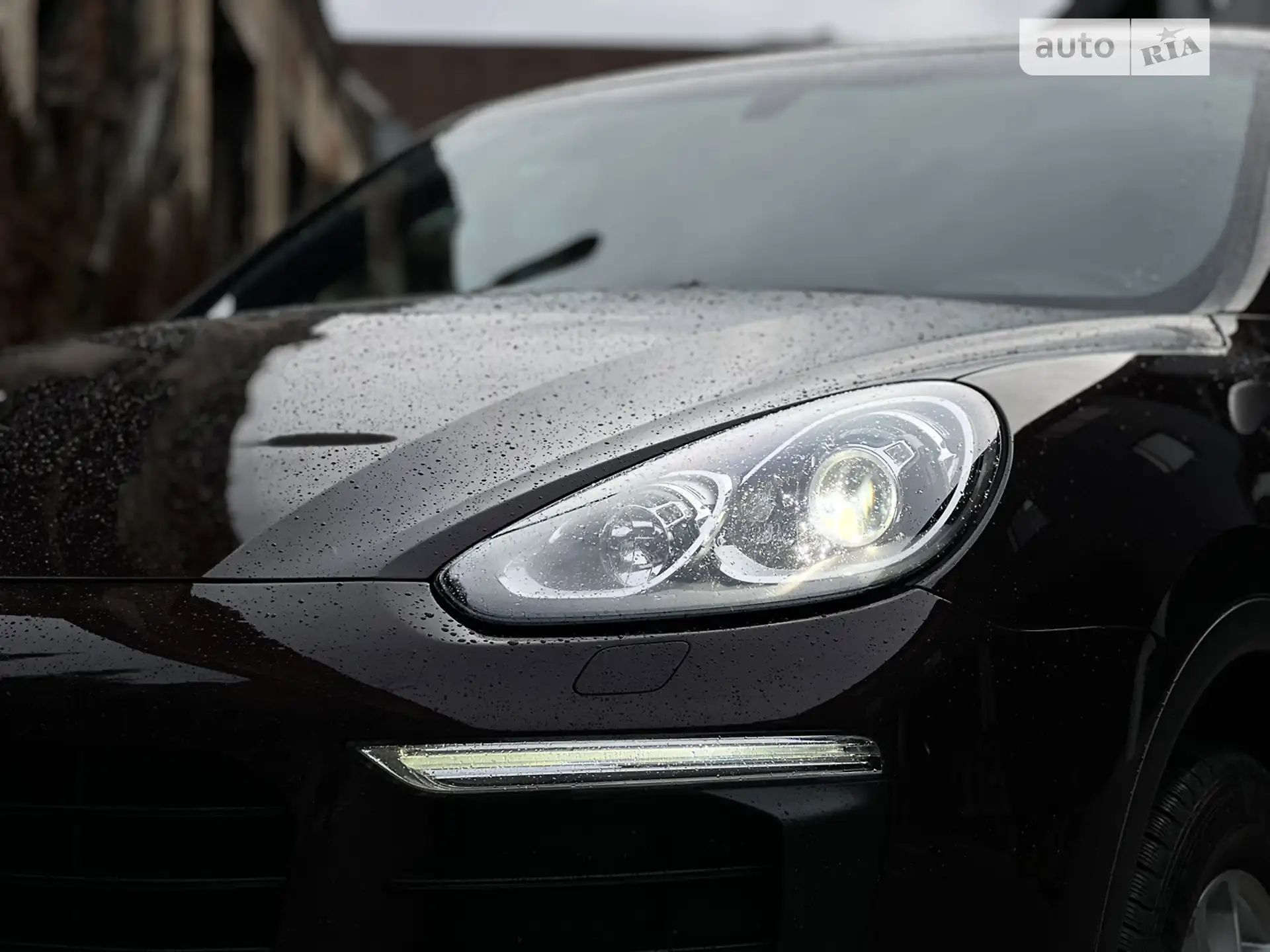 2017 Porsche Cayenne - мініатюра 14
