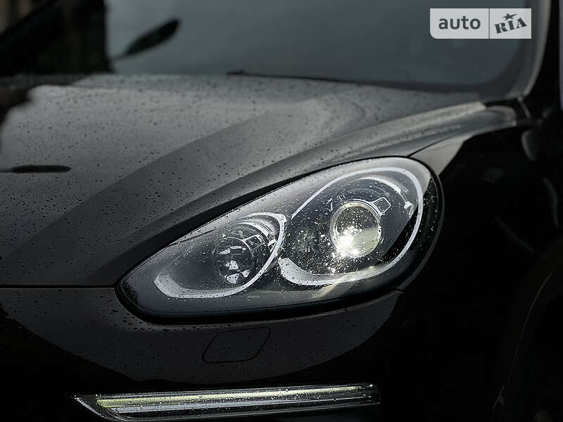 Внедорожник / Кроссовер Porsche Cayenne 2017 в Львове фото 15 Внедорожник / Кроссовер Porsche Cayenne 2017 в Львове