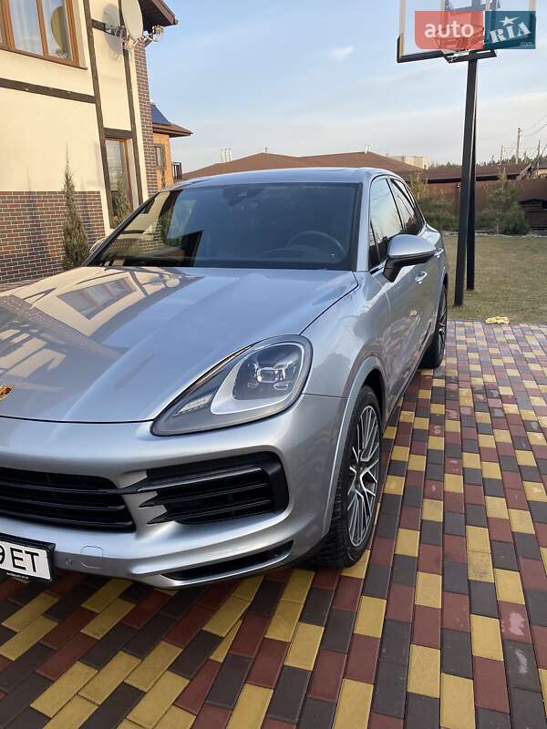 Позашляховик / Кросовер Porsche Cayenne 2020 в Дніпрі