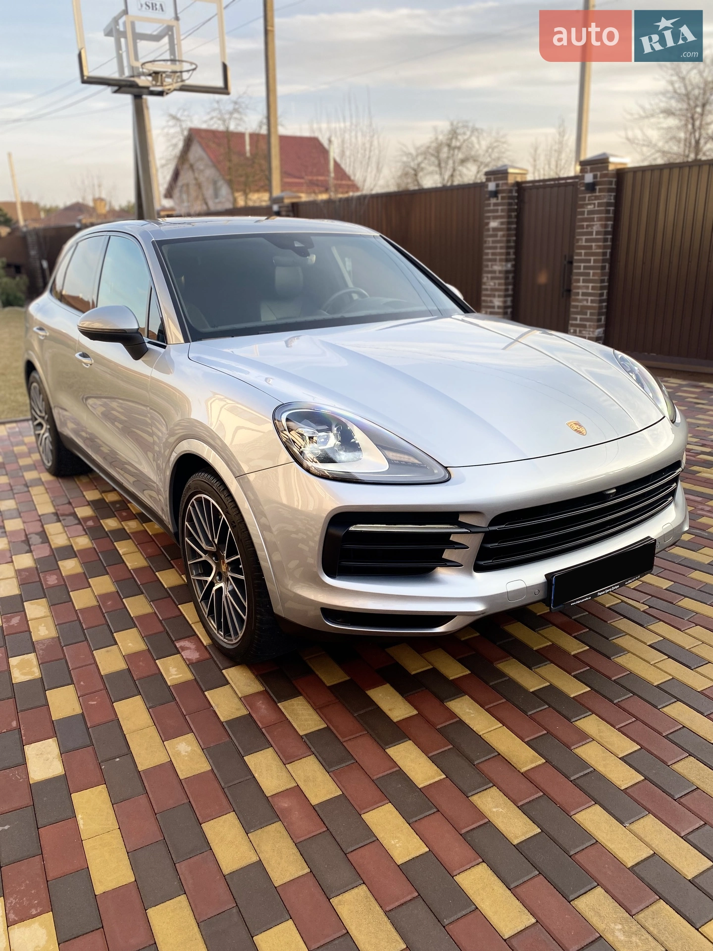 2020 Porsche Cayenne - мініатюра 20