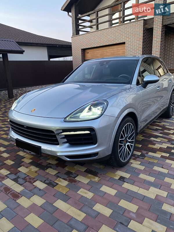 Позашляховик / Кросовер Porsche Cayenne 2020 в Дніпрі