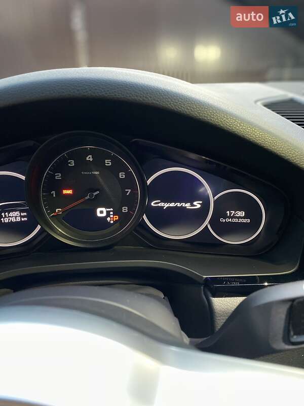 Позашляховик / Кросовер Porsche Cayenne 2020 в Дніпрі