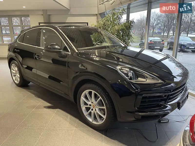 Porsche Cayenne 2022