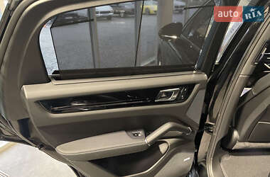 Позашляховик / Кросовер Porsche Cayenne 2022 в Дніпрі
