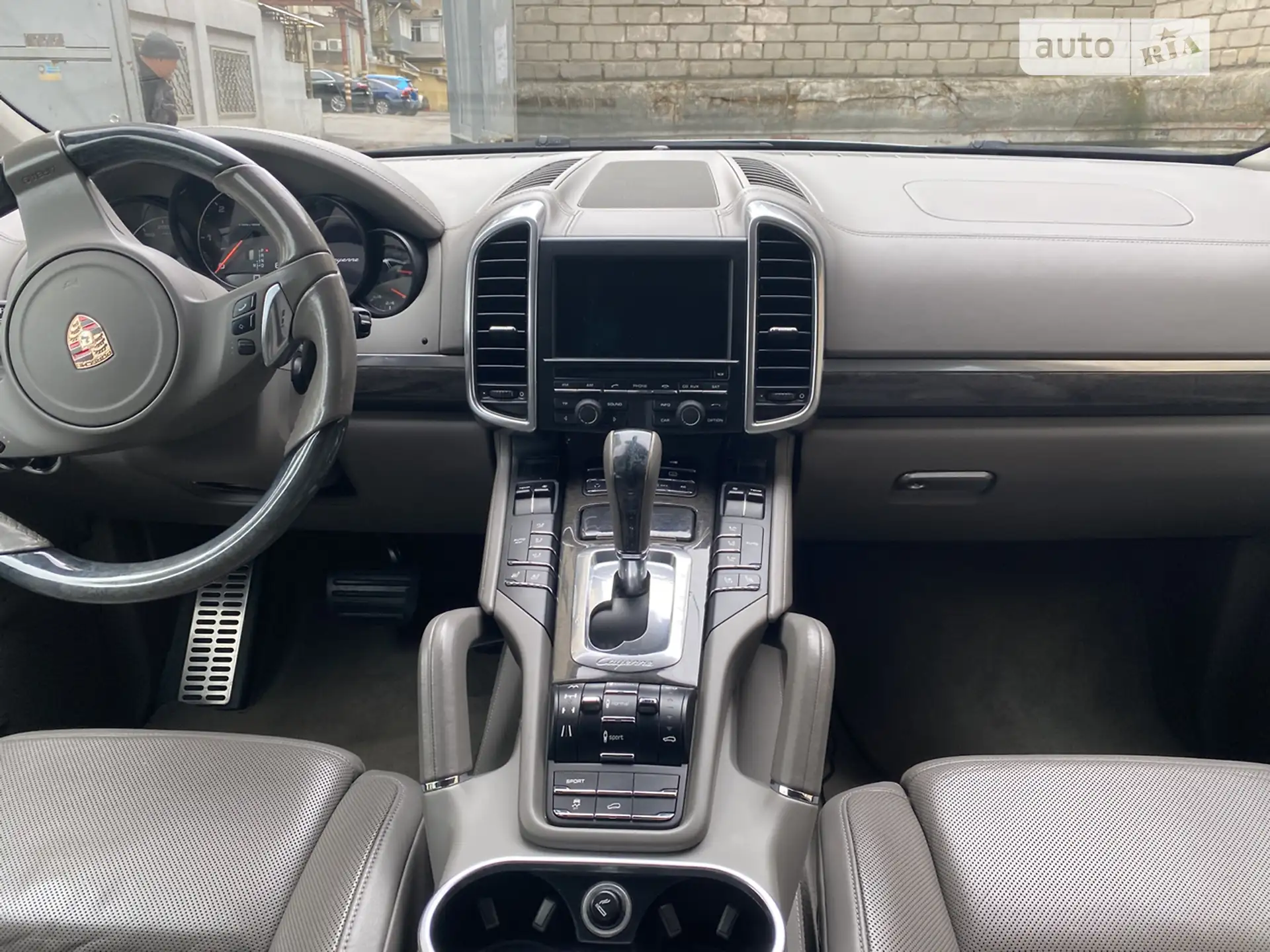 2010 Porsche Cayenne - мініатюра 13