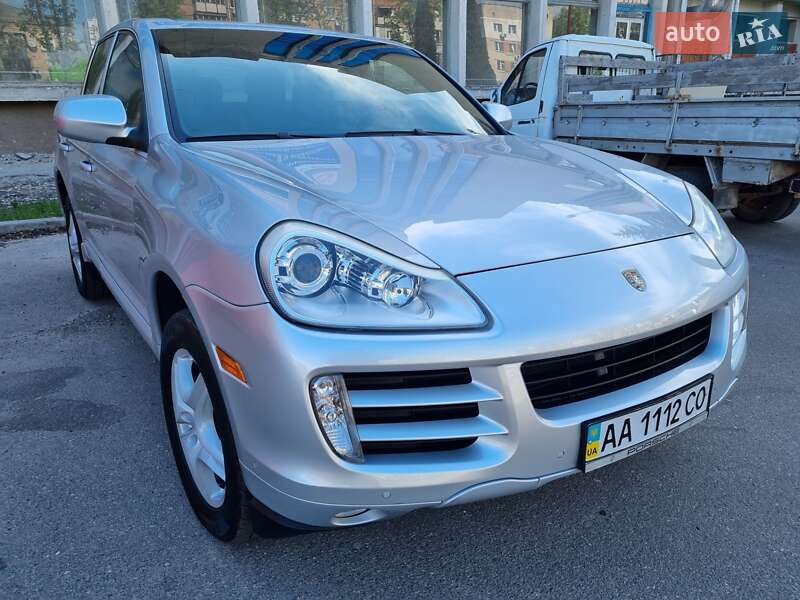 Позашляховик / Кросовер Porsche Cayenne 2007 в Черкасах