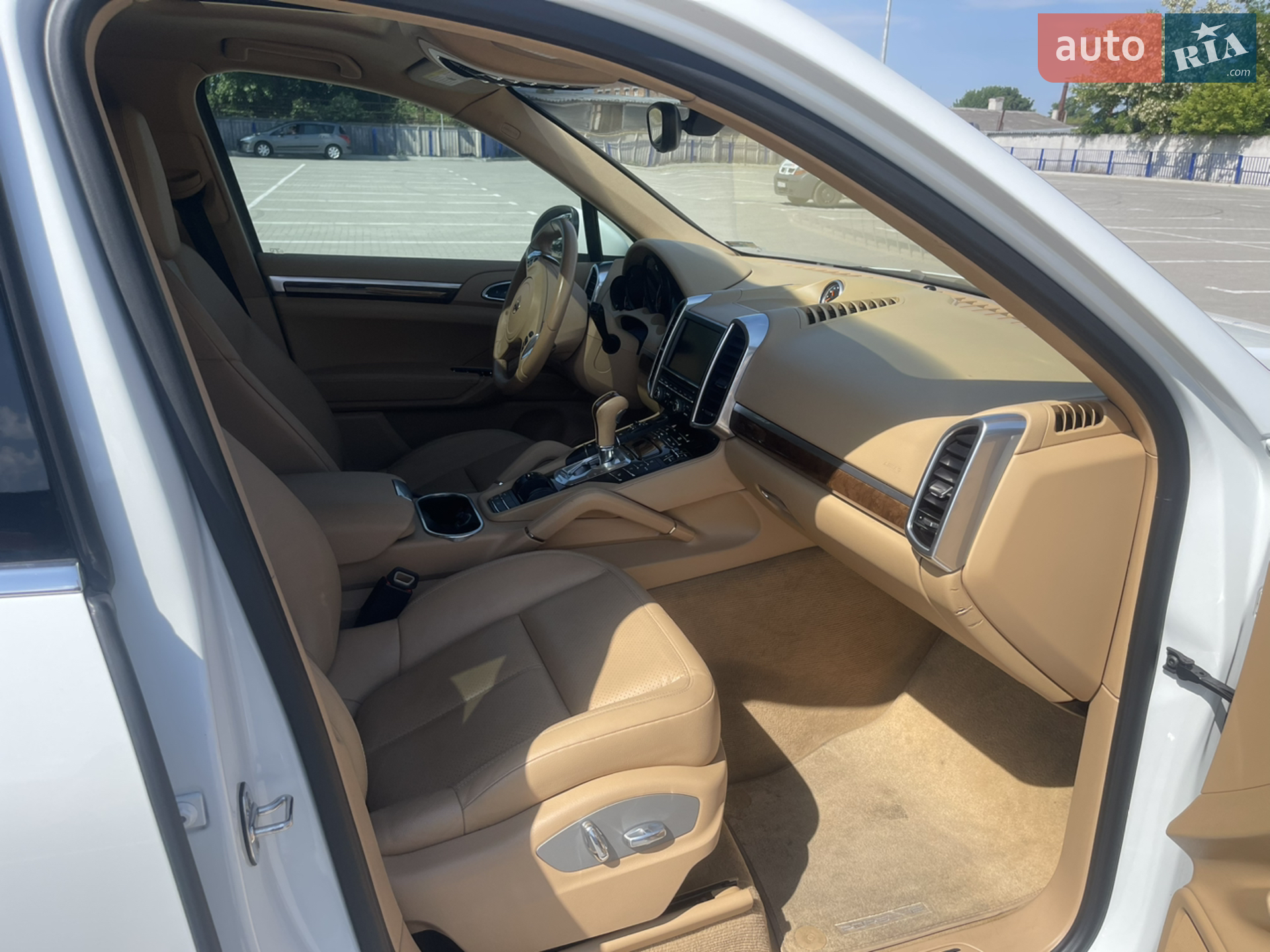 2013 Porsche Cayenne - мініатюра 14