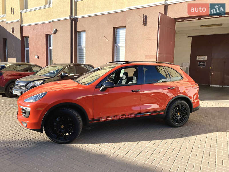 Внедорожник / Кроссовер Porsche Cayenne 2015 в Киеве фото 3 Внедорожник / Кроссовер Porsche Cayenne 2015 в Киеве