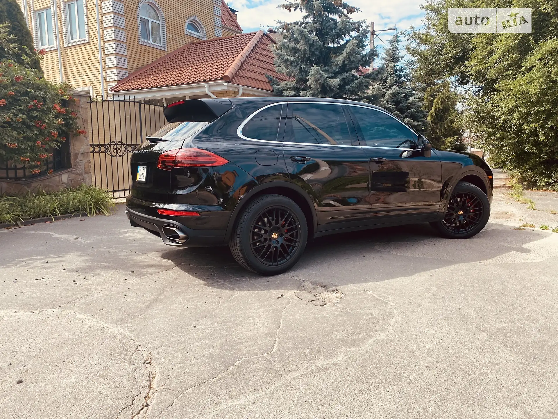 2015 Porsche Cayenne - мініатюра 11