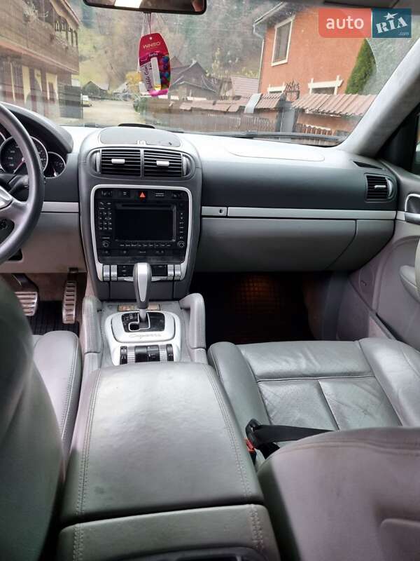 Внедорожник / Кроссовер Porsche Cayenne 2005 в Тячеве