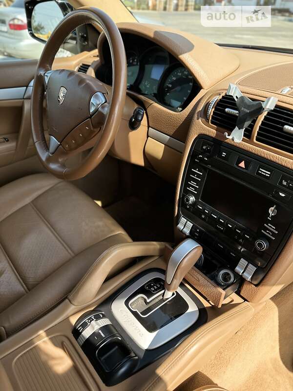 Внедорожник / Кроссовер Porsche Cayenne 2008 в Вознесенске