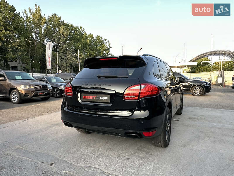 Позашляховик / Кросовер Porsche Cayenne 2010 в Вінниці