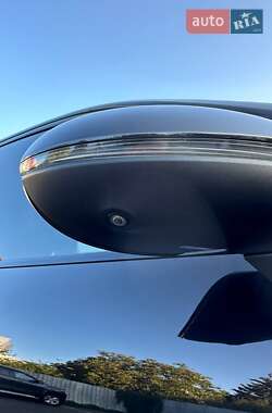 Внедорожник / Кроссовер Porsche Cayenne 2017 в 