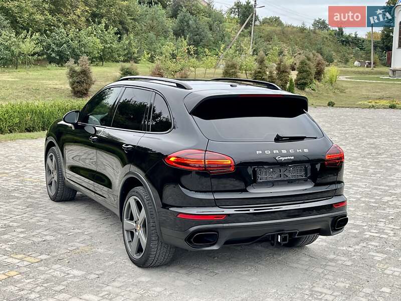 Внедорожник / Кроссовер Porsche Cayenne 2015 в Тернополе фото 12 Внедорожник / Кроссовер Porsche Cayenne 2015 в Тернополе