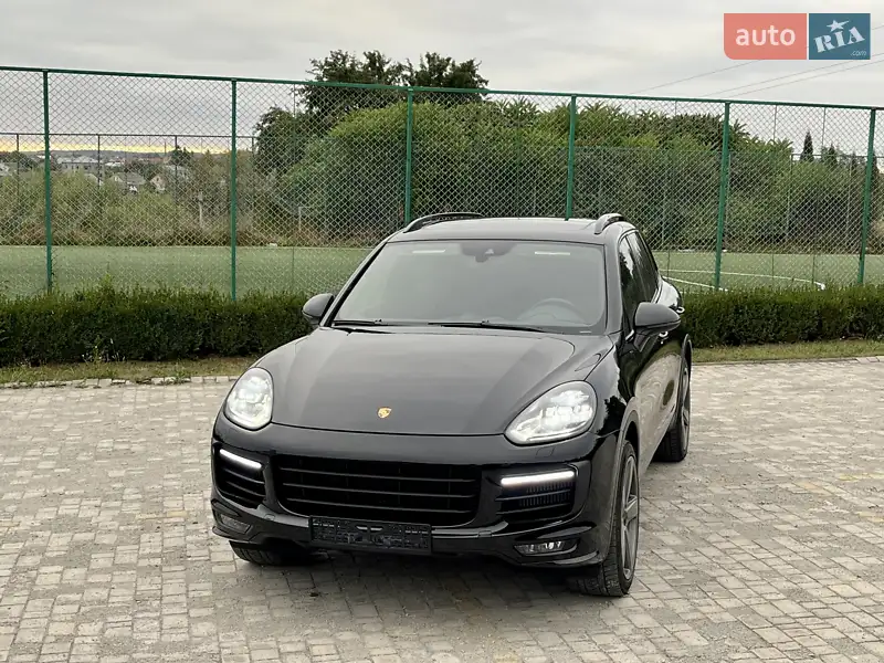 Porsche Cayenne