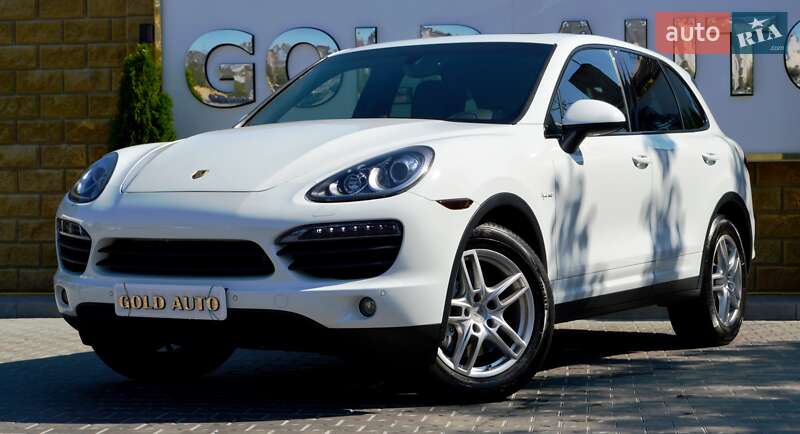Внедорожник / Кроссовер Porsche Cayenne 2012 в Одессе