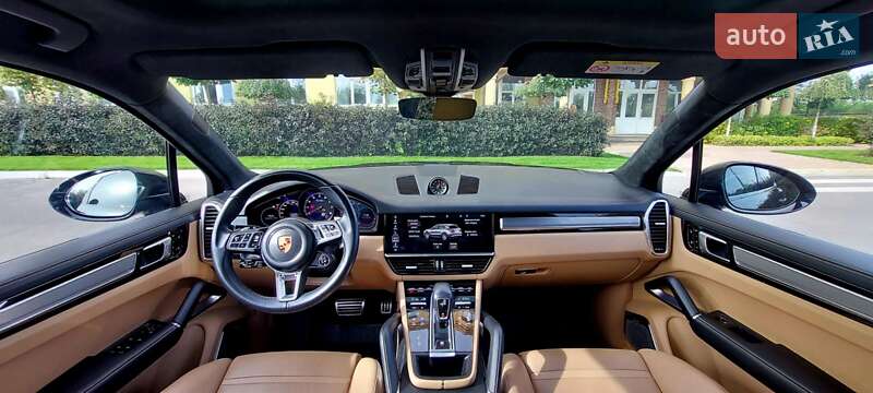 Внедорожник / Кроссовер Porsche Cayenne 2018 в Киеве фото 9 Внедорожник / Кроссовер Porsche Cayenne 2018 в Киеве