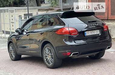 Внедорожник / Кроссовер Porsche Cayenne 2012 в Одессе