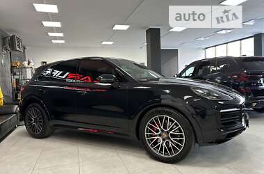 Внедорожник / Кроссовер Porsche Cayenne 2020 в Тернополе