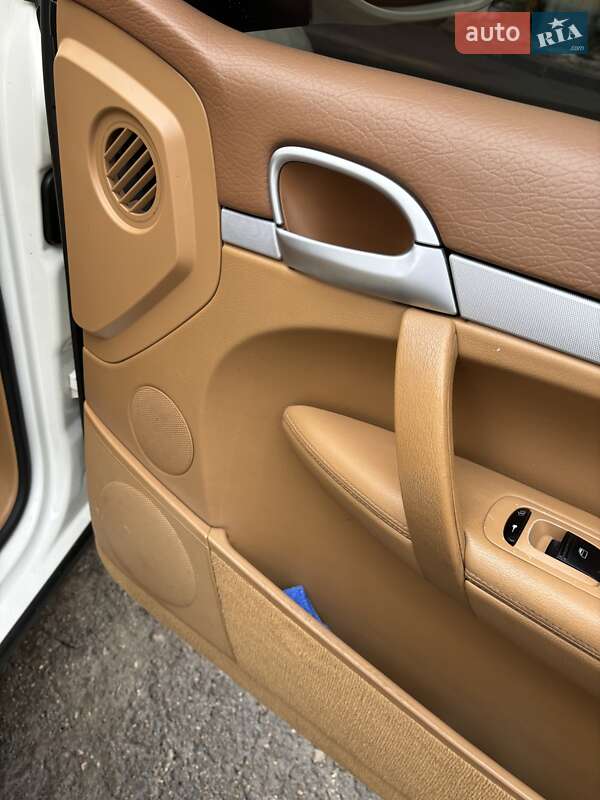 Внедорожник / Кроссовер Porsche Cayenne 2008 в Харькове