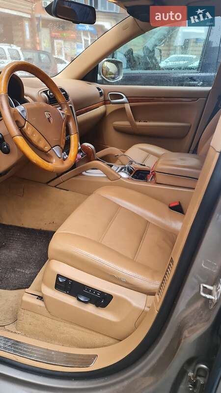 Позашляховик / Кросовер Porsche Cayenne 2009 в Києві