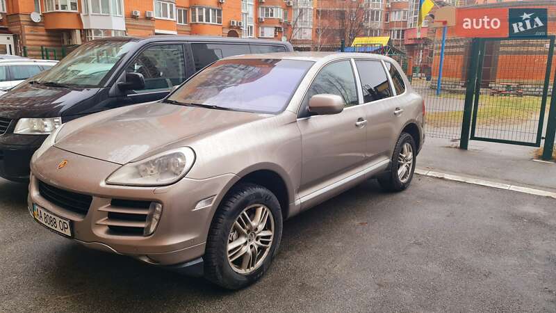 Позашляховик / Кросовер Porsche Cayenne 2009 в Києві