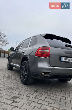 Внедорожник / Кроссовер Porsche Cayenne 2009 в 