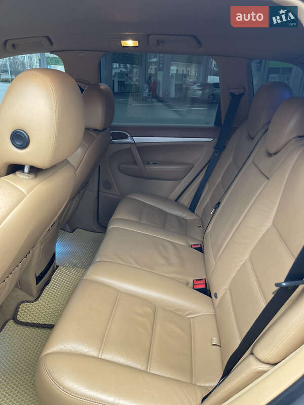 Позашляховик / Кросовер Porsche Cayenne 2009 в Одесі