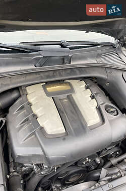 Внедорожник / Кроссовер Porsche Cayenne 2009 в 